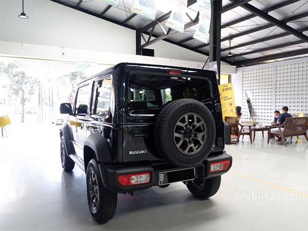 Suzuki Jimny Bekas 2020, Baru Jalan 80 KM DP Rp 162 Juta
