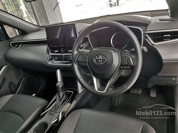 Toyota Corolla Cross Hybrid Bekas 2020, Baru 600 KM Banting Harga Rp 78 Juta