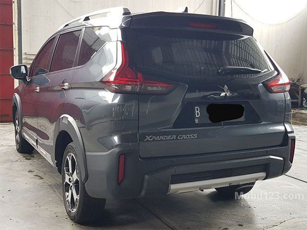  Mitsubisihi Xpander Cross Premium Package Bekas 2020