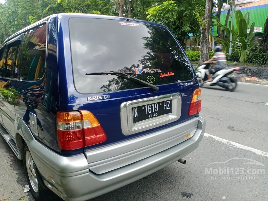 Toyota Kijang Krista