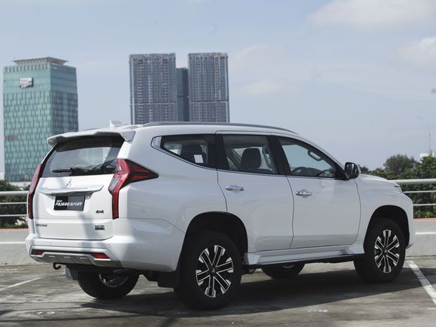 Desain Mitsubishi Pajero Sport Facelift 2021