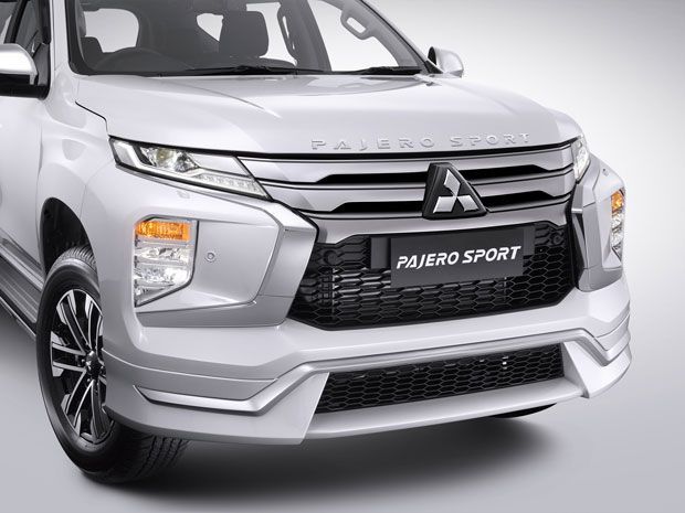 Aksesori Hood Emblem dan Front Airdam untuk Mitsubishi Pajero Sport Facelift 2021