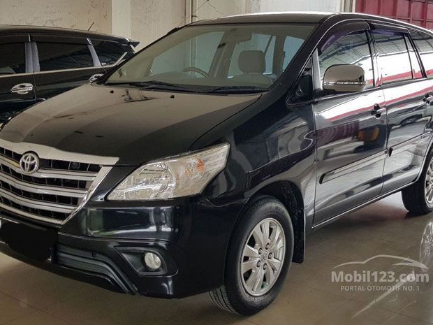 Toyota Kijang Innova Bekas 2014 Tipe 2.0 G AT