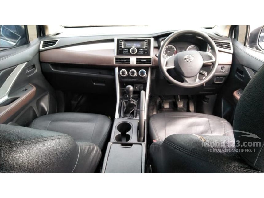 Nissan Livina