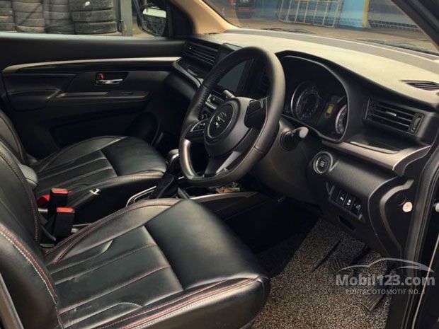 Interior Suzuki XL7 Bekas 2020 Tipe Beta AT