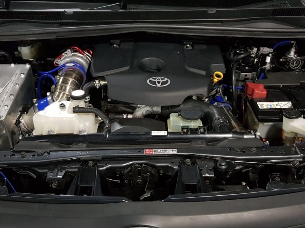 Perbedaan Toyota Innova Bensin dan Diesel