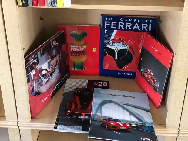 Koleksi Buku John Lamm soal Ferrari