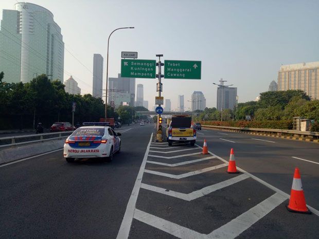penyekatan tol dalam kota Jakarta selama PPKM Darurat