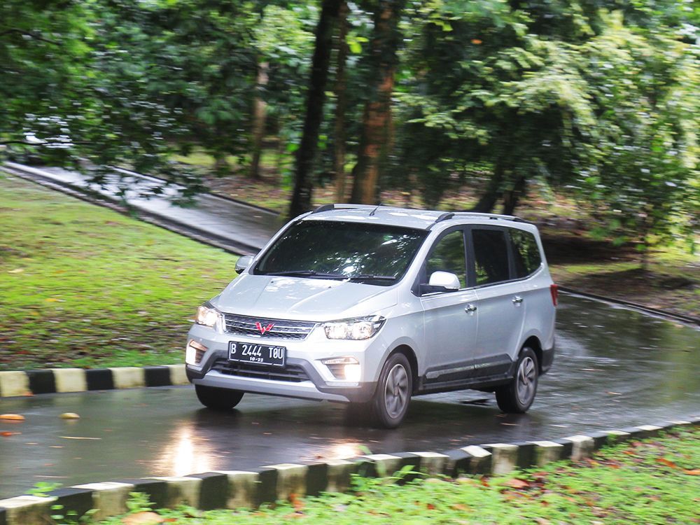 Wuling Confero di Indonesia