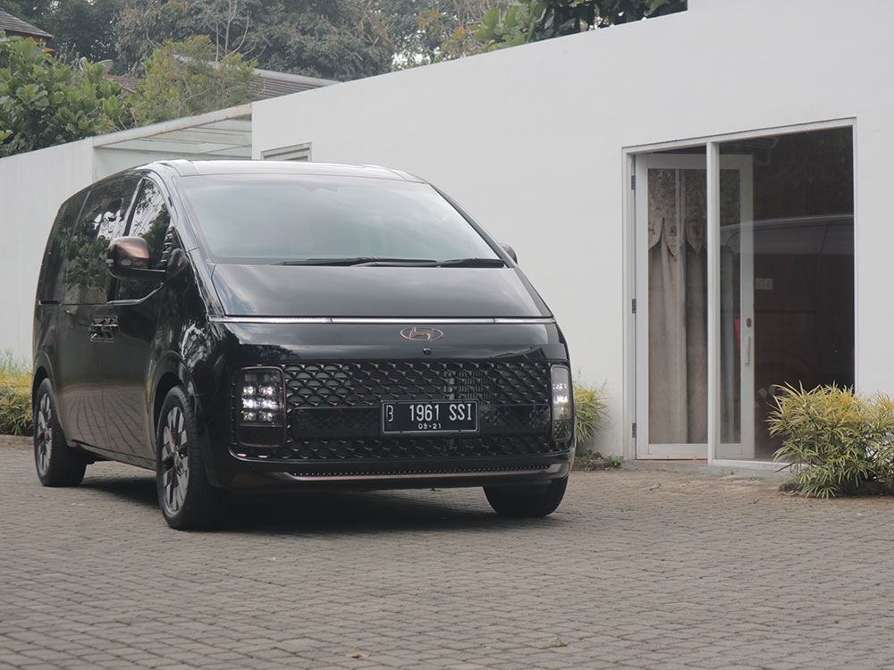 Hyundai Staria