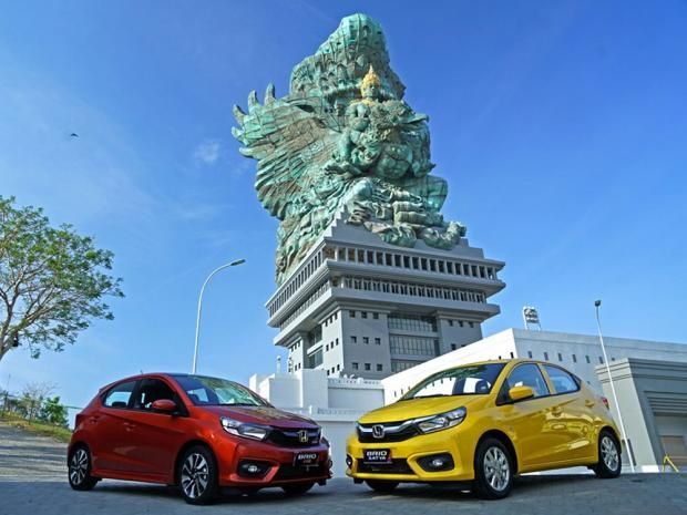 Honda Brio RS 2021 dan Honda Brio Satya 2021