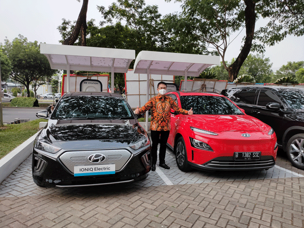 mobil listrik Hyundai Kona dan Hyundai Ioniq