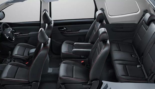 Interior Wuling Confero