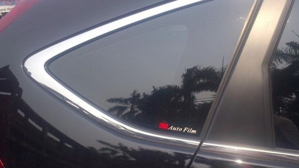 Daftar Harga Kaca Film Mobil Terbaru 2022 - Panduan Pembeli | Mobil123