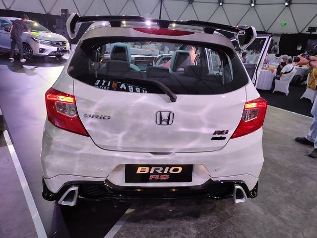 Tampang Belakang Honda Brio RS Urbanite (Foto: Insan/Mobil123)