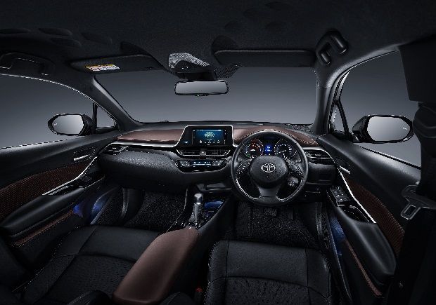 Interior New Toyota C-HR Hybrid (Foto: TAM)