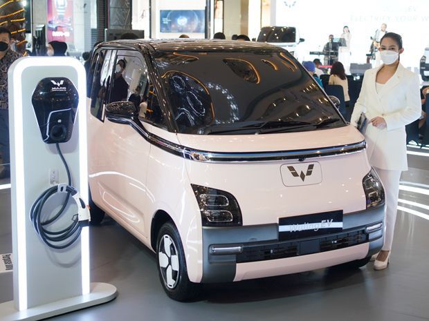 mobil listrik Wuling EV