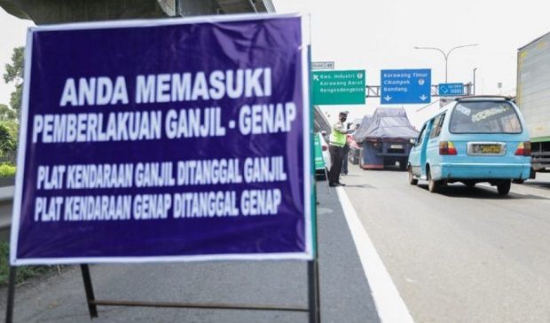 Pemberlakuan Ganjil-Genap (Foto: NTMC Polri)