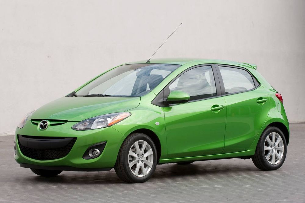 mazda 2 bekas 2011