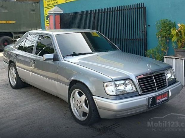 Mercedes-Benz bekas murah