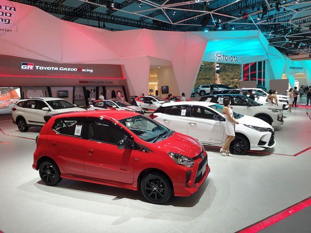 mobil Toyota