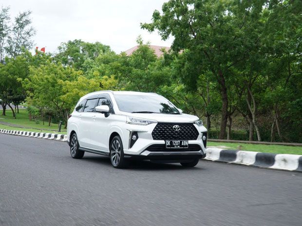 Toyota Veloz