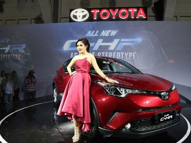Toyota C-HR bensin