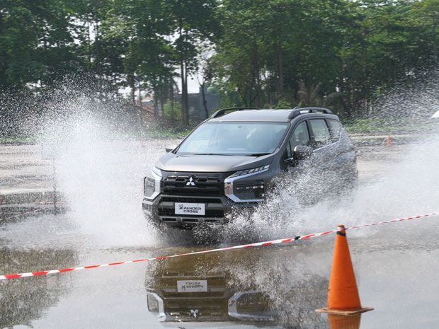 penjualan mobil Xpander Cross 2022