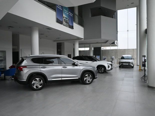 dealer Hyundai