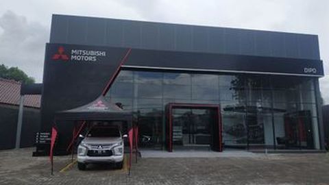 Mitsubishi Buka Dealer Baru di Serang