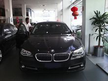 2015 BMW 520i 2.0 Sedan new model, can nego price