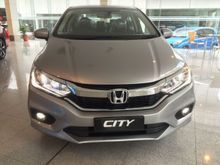 2017 New facelift Honda City 1.5 S Sedan cash RM6xxx
