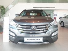 2015 - Hyundai Santa Fe 2.2 (a) -- READY TO DRIVE--