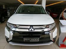 2016 - Mitsubishi Outlander 2.4 (A) -- SEE TO BELIEVE --