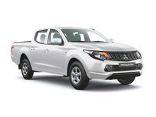 2017 Mitsubishi Triton Quest 4X2 Pickup Truck 2.4 cc