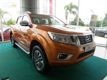 RAYA PROMOTION NEW 2017 Nissan Navara NP300 2.5 V 4WD DISCOUNT MORE than 7K + FREE 5 YEARS WARRANTY