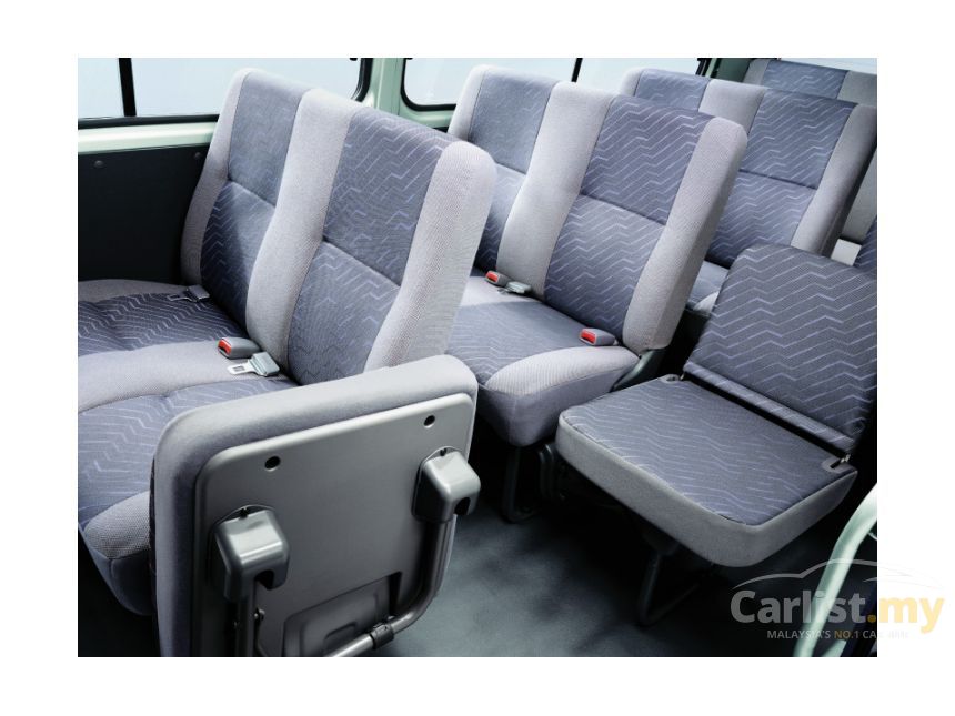 nissan urvan 14 seater