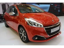 FREE SPOILER + 3 Yrs FREE SERVICE + Hari Raya DISCOUNT 3K PLUS 3K FREE 3 YEARS SERVICE 2017 Peugeot 208 1.2 PureTech (A) UNREG --FULL LOAN--