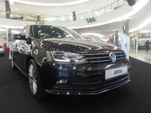2017 Volkswagen Jetta 1.4Tsi HIGHLINE WITH REVERSE CAMERA
