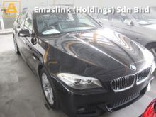 2011 BMW 528i 2.0 M Sedan (A) UNREG