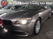 BMW 740Li 3.0cc TWIN TURBO FULLSPEC,JPN,SUNROOF,VACUMN DRS,POWER BOOT,LED LIGHT,REVERSE CAMERA,REAR ENTERTAINMENT MONITOR,TRUE YEAR END 11-UNREG