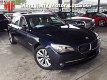2009 BMW 750i 4.4 Sedan Super Luxury Comfortable Unit