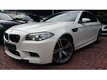 2013 BMW M5 4.4 V8 UNREG HARMAN KARDON SUNROOF NEGO