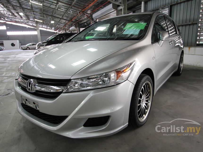 Honda stream 2011