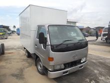 2017 Toyota Dyna 2.8 LY101 (M) -- REBUILD --