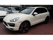 2011 Porsche Cayenne 4.8 Turbo FULL SPEC BOSE SUNROOF UNREG