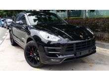 2017 Porsche Macan 3.6 Turbo SUV Unregister ** Rear Entertainment ** Voice Command ** Land Keep Assist ** Sport Mode ** Warranty