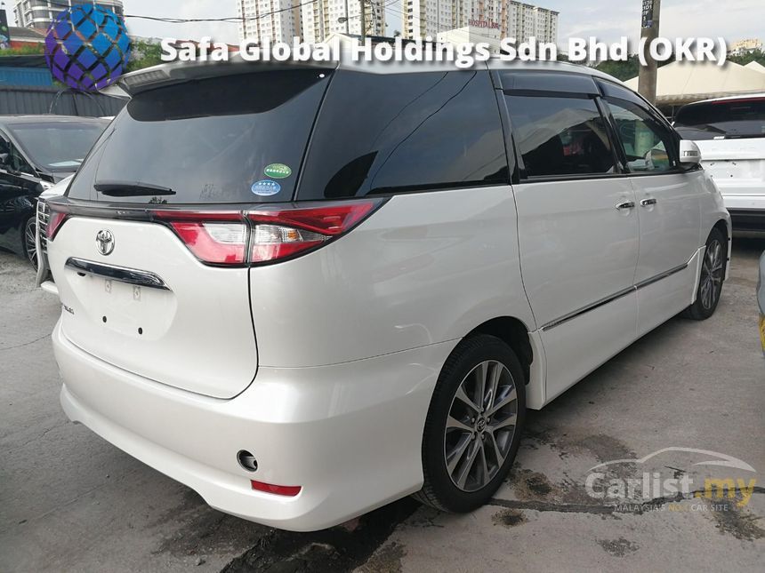 Toyota estima 2017