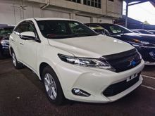 TOYOTA HARRIER 2.0 4 CAMERA PANORAMIC ROOF POWER BOOTH RED BLACK INTERIOR 2016 JAPAN UNREG FREE GMR WARRANTY