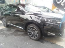 2015 unreg Toyota Harrier 2.0 (A) Premium Panaromic Roof Few units to choose Hari Raya Promotion